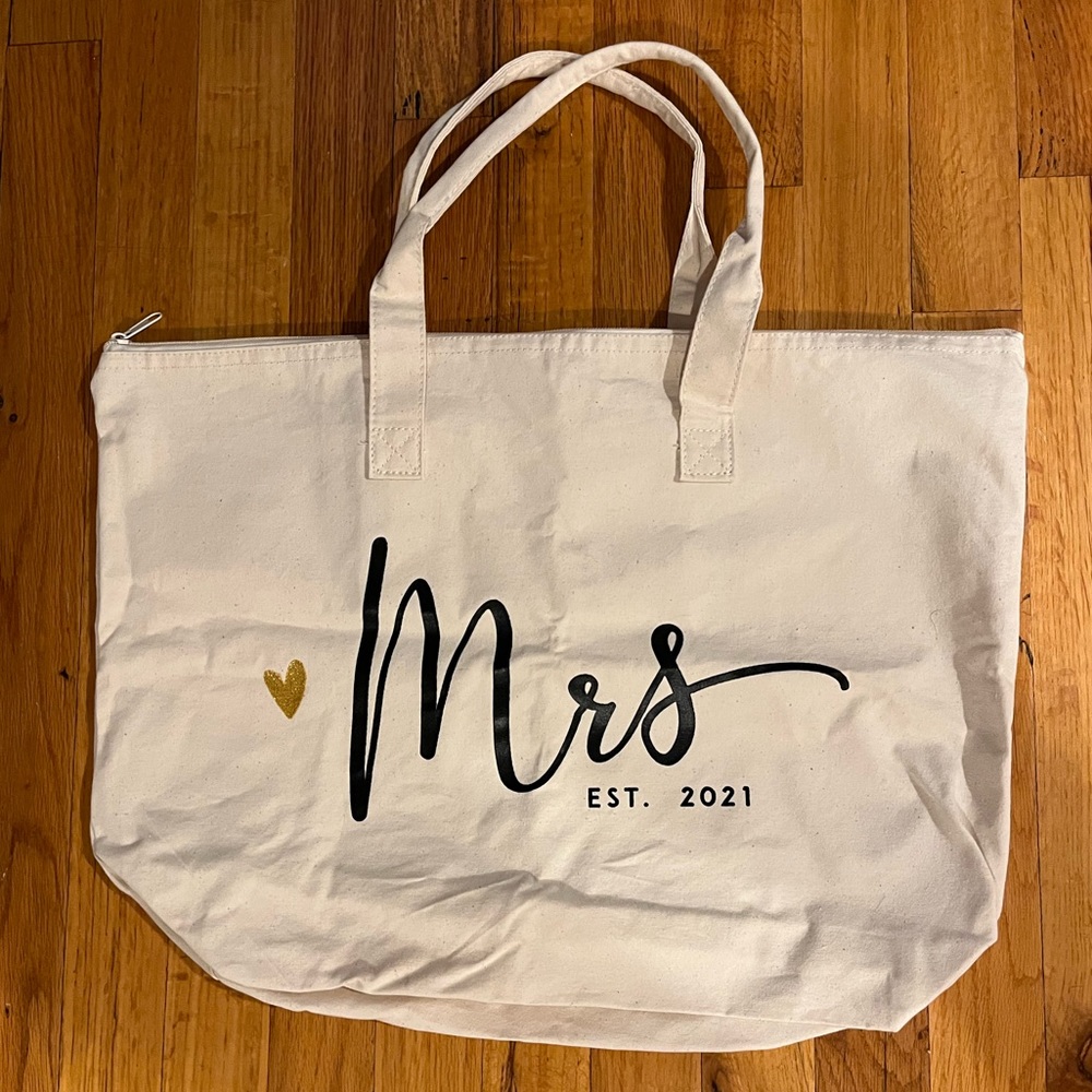 Mrs. Est 2021 Tote bag